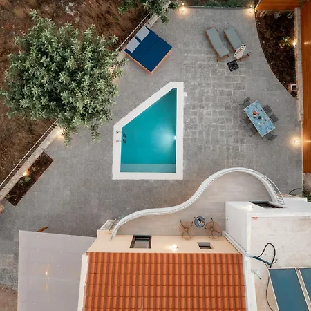 Istros - With Pools, Bbq & Heated Whirlpools, By Thinkvilla Villa