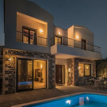 Istros - With Pools, Bbq & Heated Whirlpools, By Thinkvilla Villa *