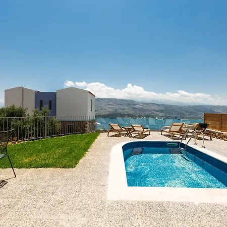 Istros - With Pools, Bbq & Heated Whirlpools, By Thinkvilla Korakiai