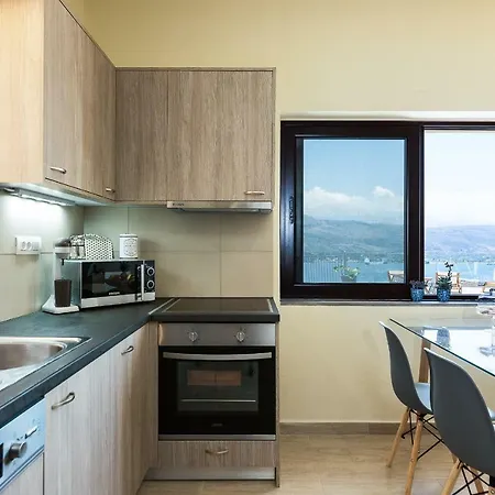 Villa Istros - With Pools, Bbq & Heated Whirlpools, By Thinkvilla *