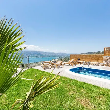 Villa Istros - With Pools, Bbq & Heated Whirlpools, By Thinkvilla Korakiai