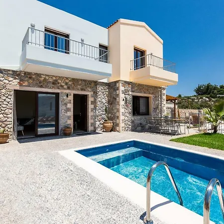 Villa Istros - With Pools, Bbq & Heated Whirlpools, By Thinkvilla *