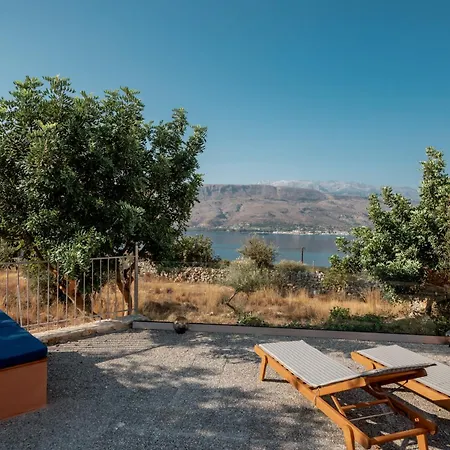 Villa Istros - With Pools, Bbq & Heated Whirlpools, By Thinkvilla *